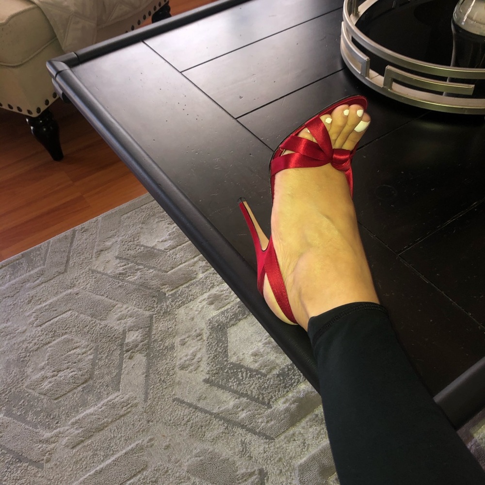Shoes - Picture 4 of 7